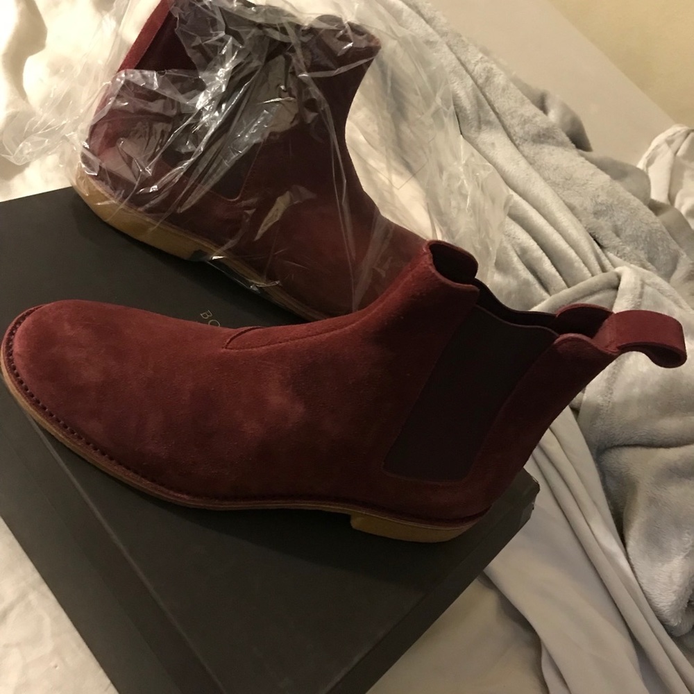 Brand new Bottega Veneta Chelsea boots 43.5 $820